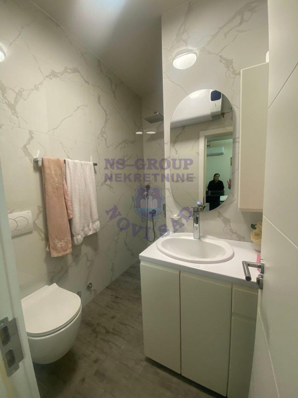 Slika 8 - Jednoiposoban, 50m2, Petrovaradin Novi Sad