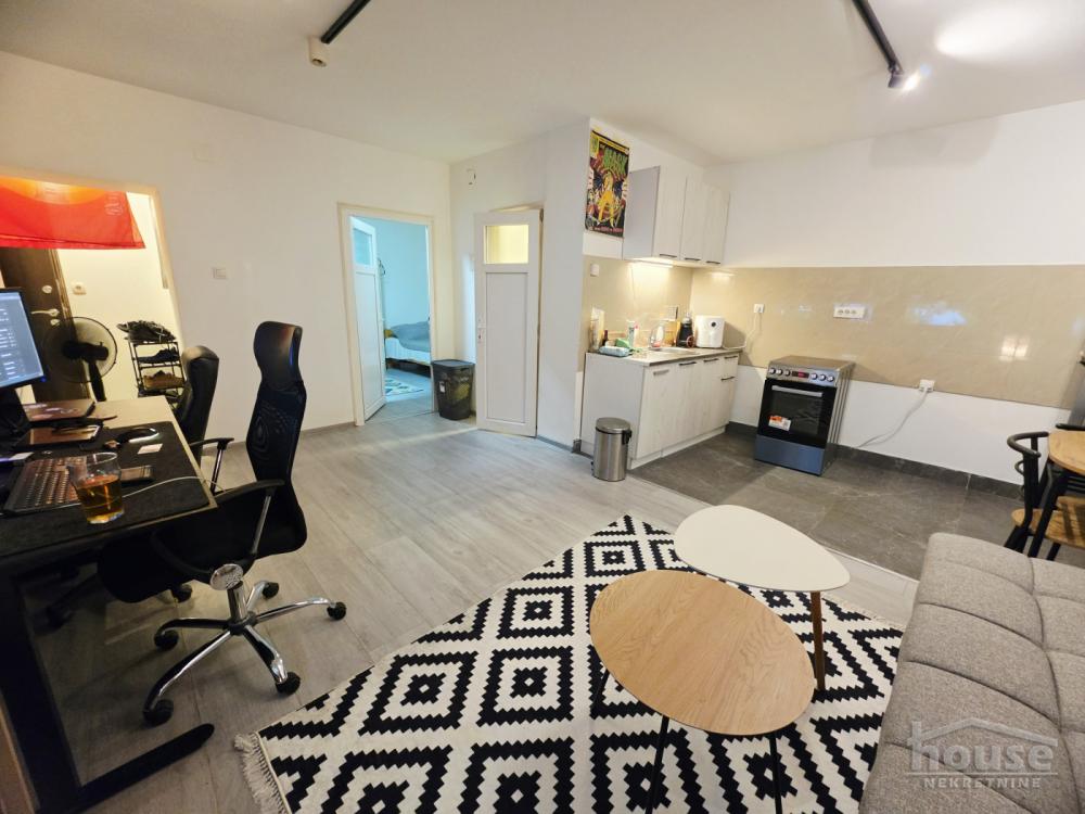 Slika 2 - Stan,NOVI SAD,PODBARA,kv: 37.00, € 80000, ID: 1066028
