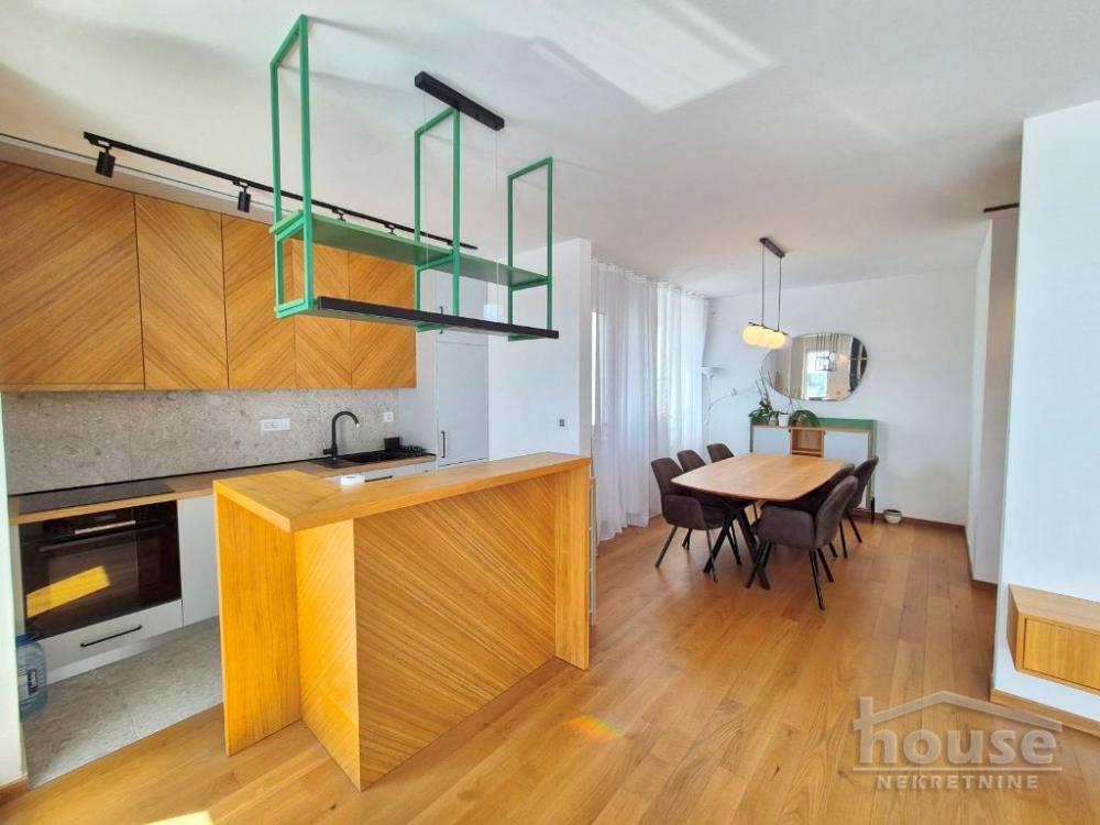 Slika 4 - Stan,NOVI SAD,BULEVAR EVROPE,kv: 78.00, € 270000, ID: 1065741