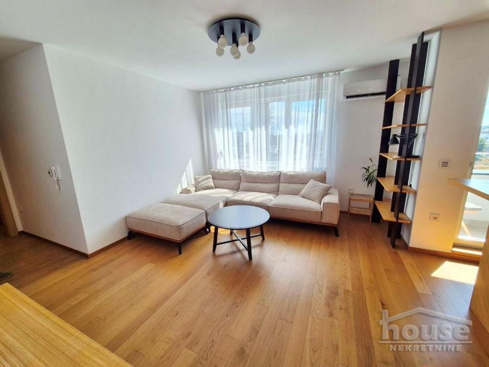 Slika 3 - Stan,NOVI SAD,BULEVAR EVROPE,kv: 78.00, € 270000, ID: 1065741