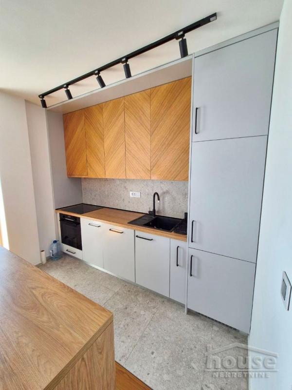 Slika 7 - Stan,NOVI SAD,BULEVAR EVROPE,kv: 78.00, € 270000, ID: 1065741