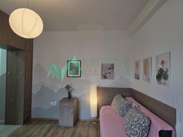 Slika 2 - Garsonjera na Novom naselju – idealna za život ili izdavanje (šifra: 1004360) 