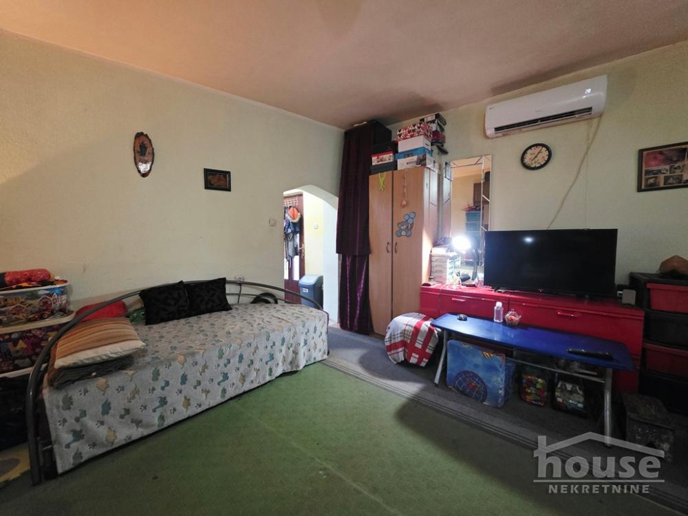 Slika 3 - Stan,PETROVARADIN,MAJUR,kv: 40.00, € 38000, ID: 1066204