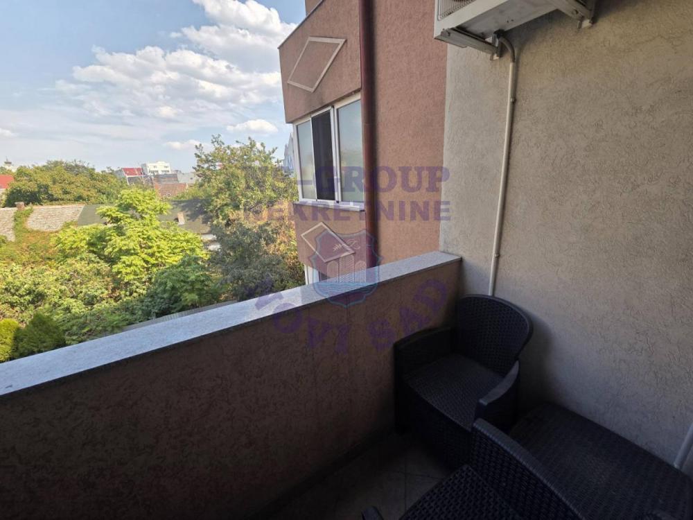 Slika 0 - Prodaja stana, 26m2, Socijalno Novi Sad, sa terasom, ima lift