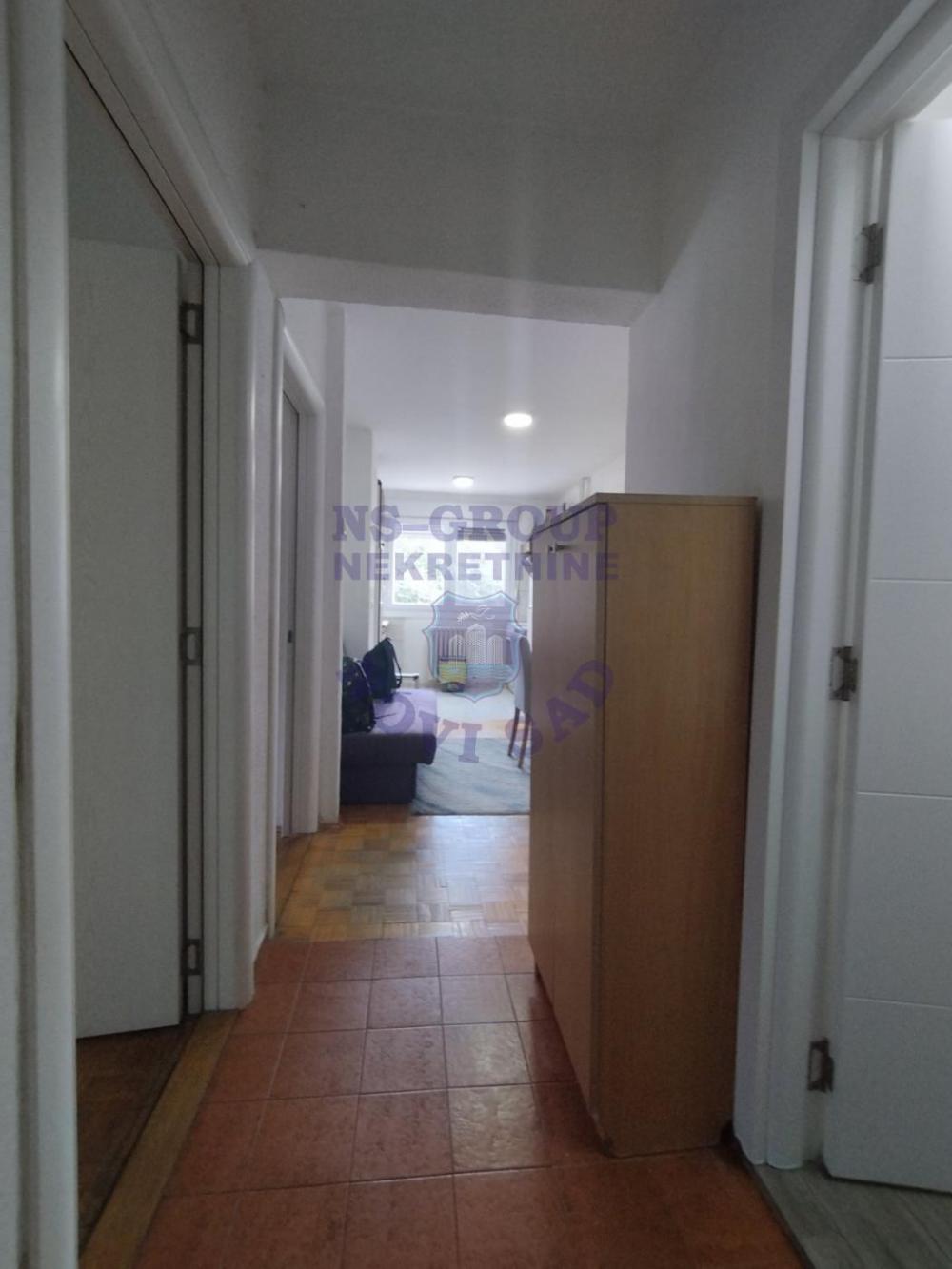 Slika 7 - Dvosoban, 63m2, Bulevar oslobođenja Novi Sad