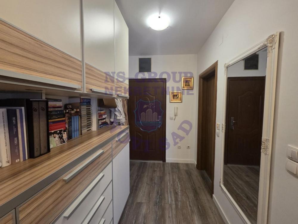 Slika 6 - Prodaja stana, 26m2, Socijalno Novi Sad, sa terasom, ima lift