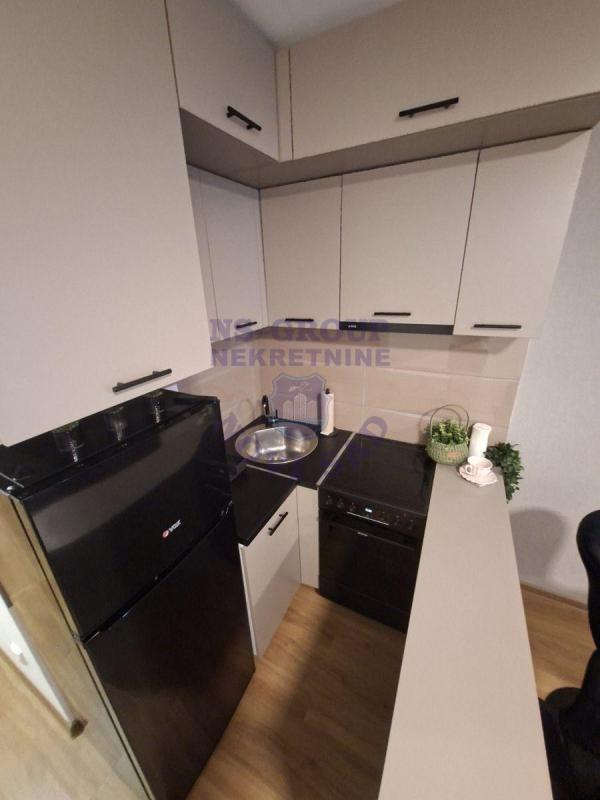 Slika 4 - Jednoiposoban, 31m2, Mišeluk Novi Sad