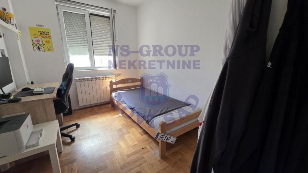 Slika 6 - Četvorosoban, 86m2, Socijalno Novi Sad, sa terasom