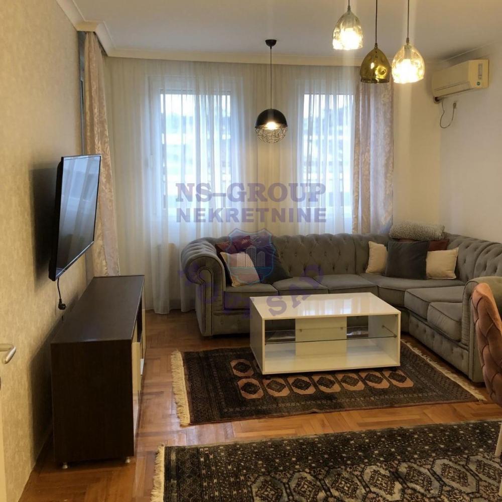 Slika 1 - Dvosoban, 51m2, Nova Detelinara Novi Sad, sa terasom