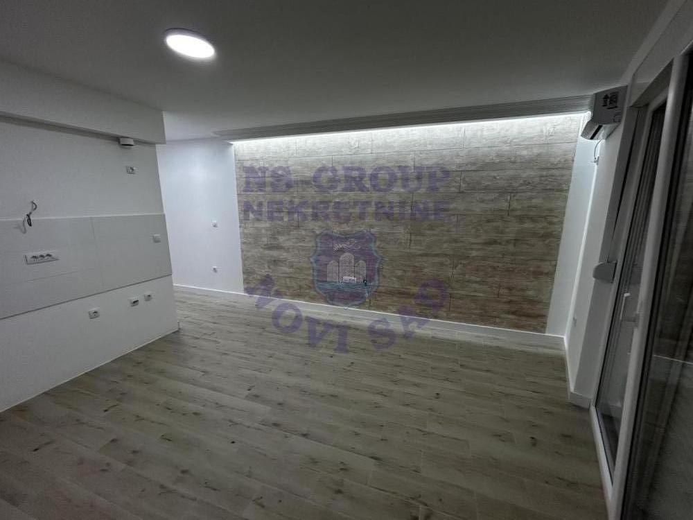 Glavna slika -Jednoiposoban, 38m2, Adice Novi Sad, sa terasom