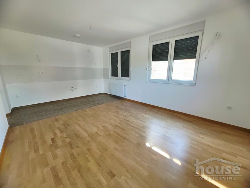 Slika 2 - Stan,NOVI SAD,TELEP,kv: 64.00, € 182400, ID: 1066203