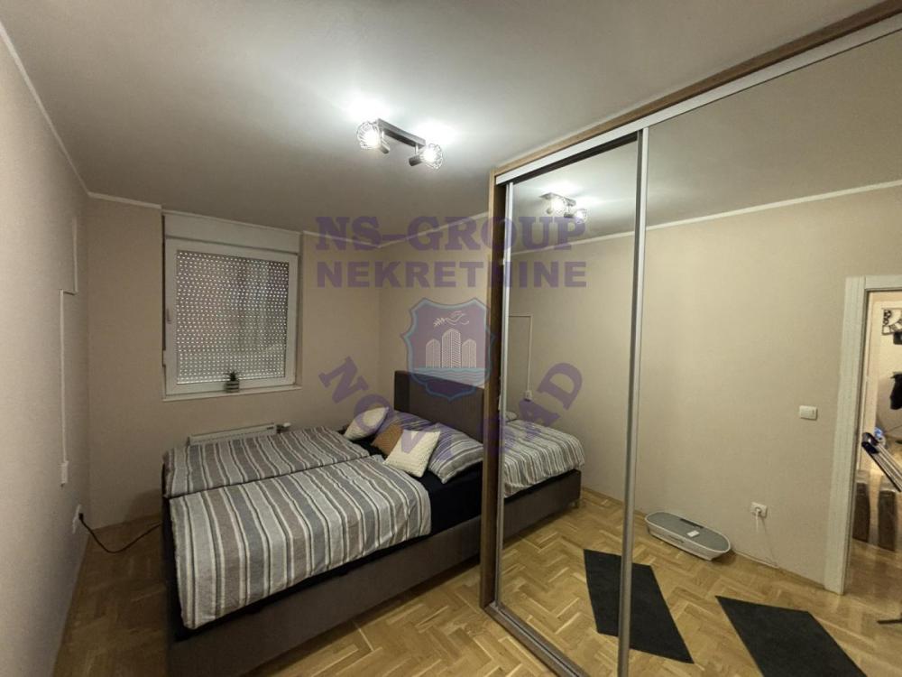Slika 8 - Odlican trosoban stan na Grbavici!