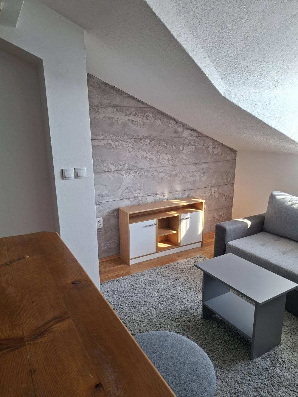 Slika 2 - Jednosoban, 24m2, Veljka Dugosevica 141 Novi Sad, sa parkingom