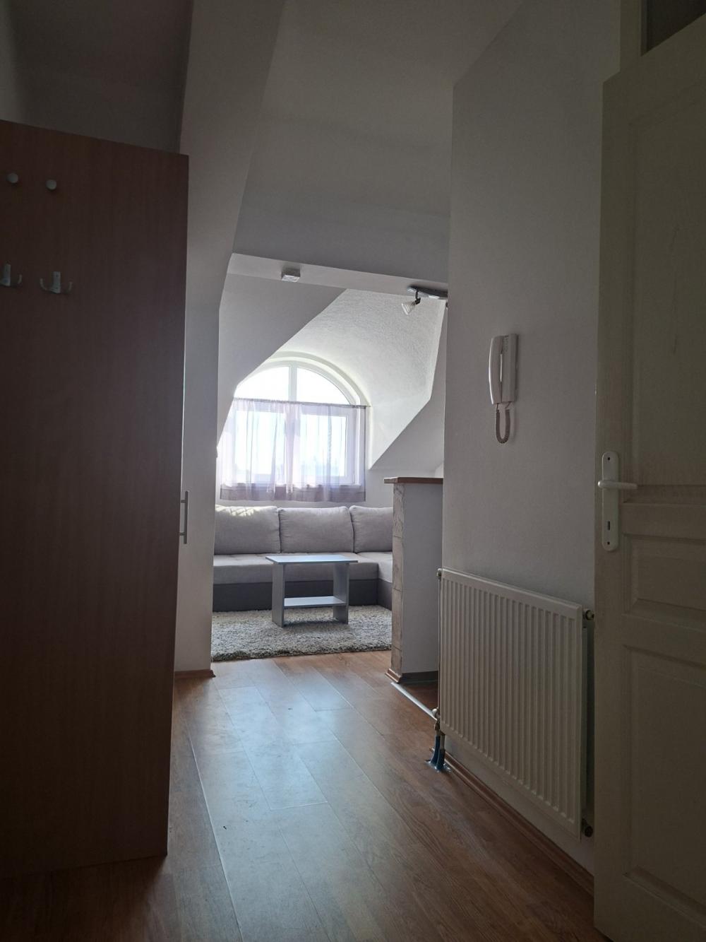 Slika 5 - Jednosoban, 24m2, Veljka Dugosevica 141 Novi Sad, sa parkingom