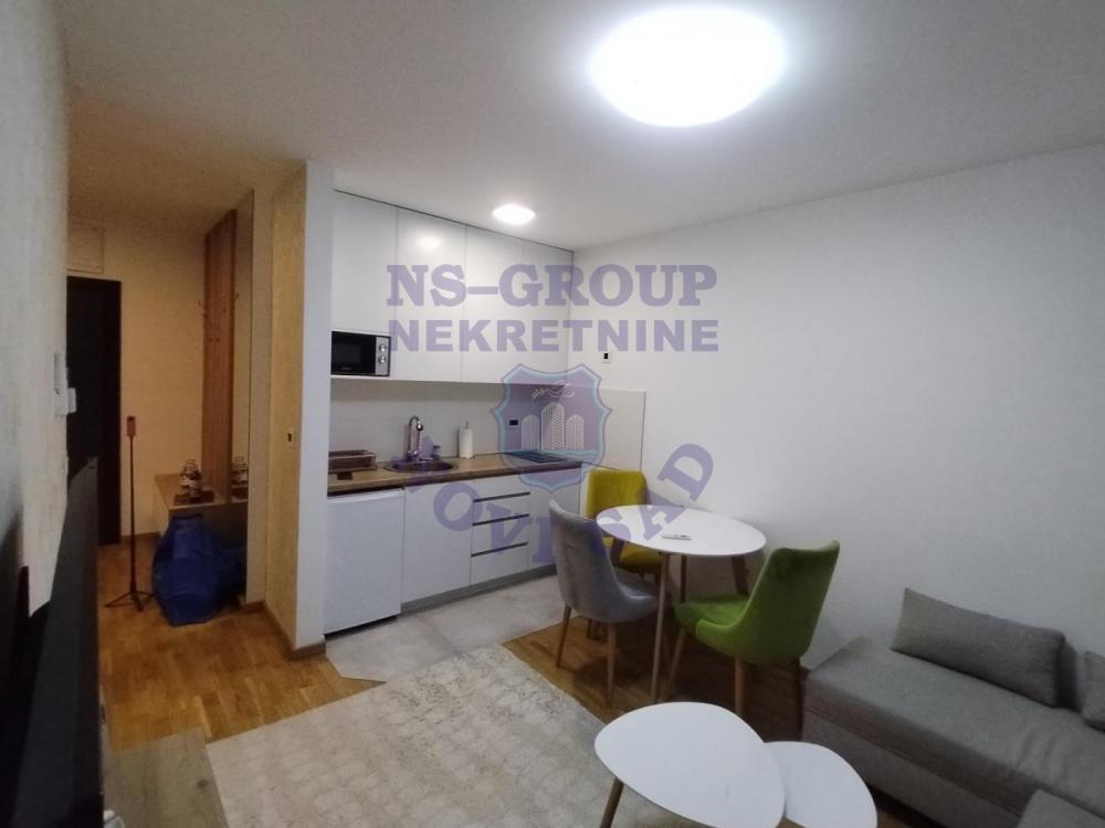 Slika 1 - Jednoiposoban, 31m2, Petrovaradin Novi Sad