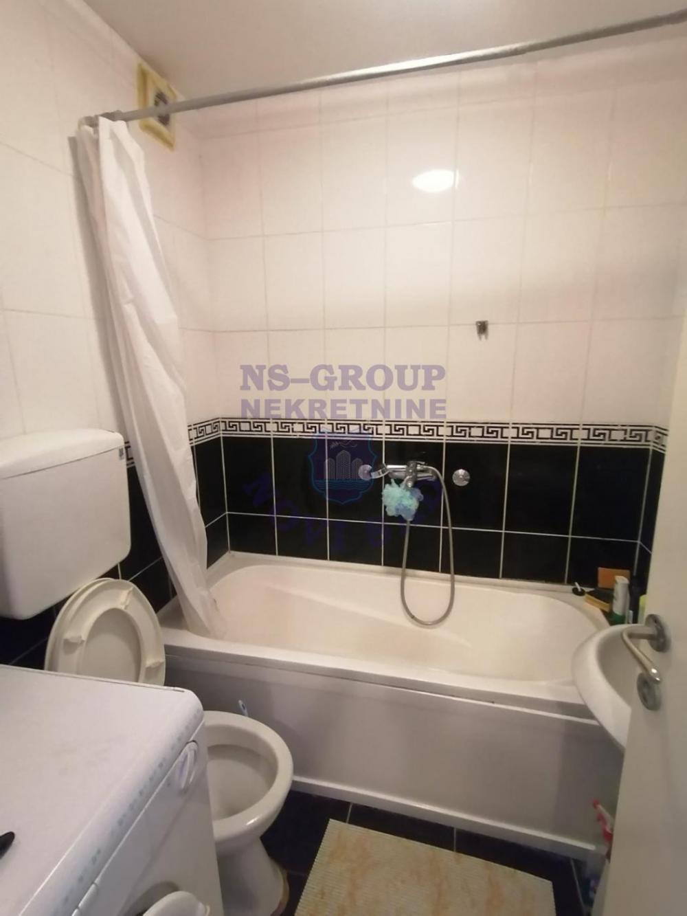 Slika 6 - Jednosoban, 27m2, Bulevar Evrope Novi Sad, ima lift