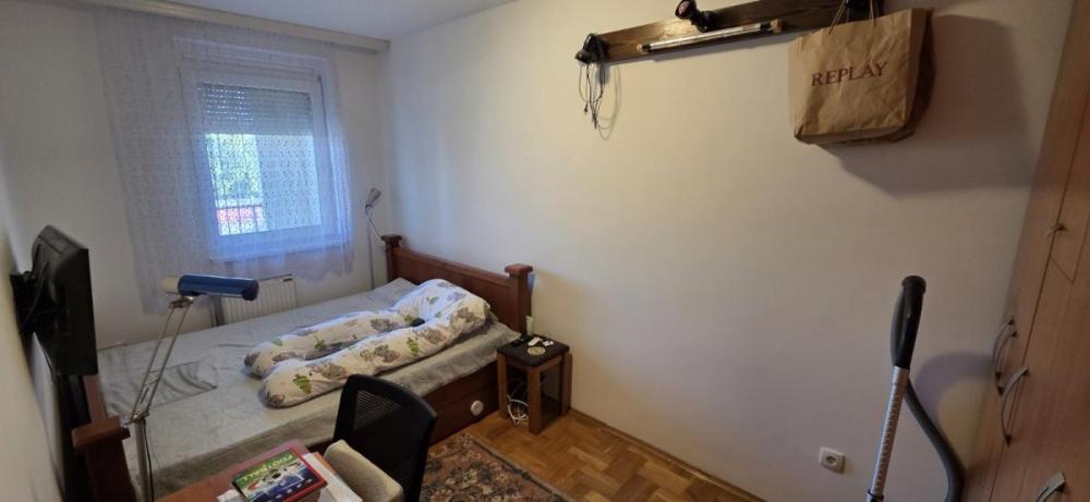 Slika 3 - Jednoiposoban stan, Podbara