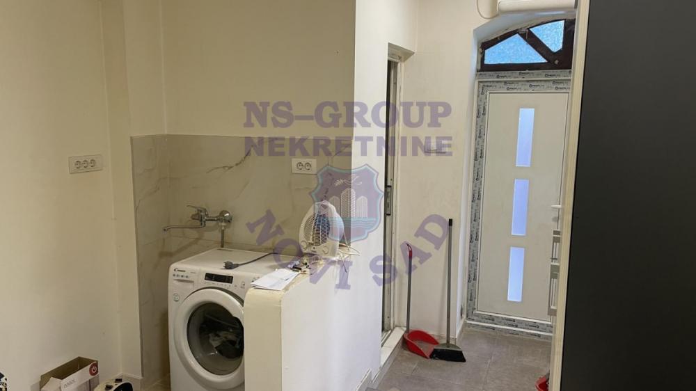 Slika 3 - Garsonjera 12m2 Gradić, Petrovaradin