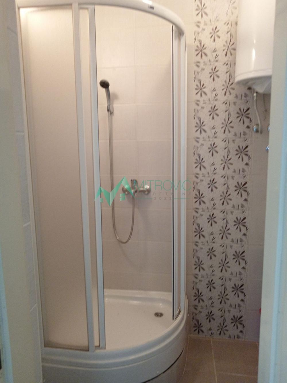 Slika 11 - Četvorosoban stan u Maksima Gorkog– 84m²- izuzetna ponuda (šifra oglasa:1004592) 