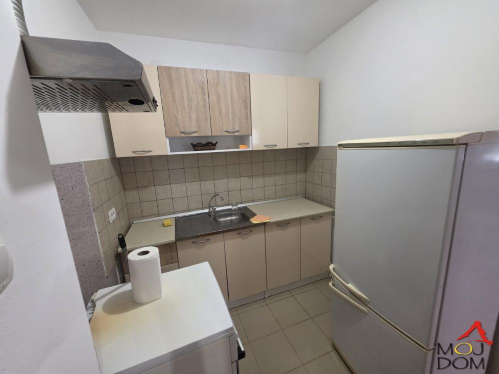 Slika 10 - Stan,NOVI SAD,SOMBORSKI BULEVAR,kv: 32, € 111755, ID: 1032680
