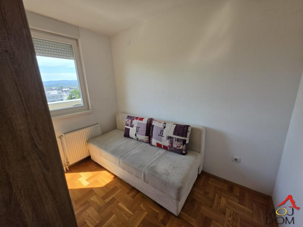 Slika 6 - Stan,NOVI SAD,SOMBORSKI BULEVAR,kv: 32, € 111755, ID: 1032680