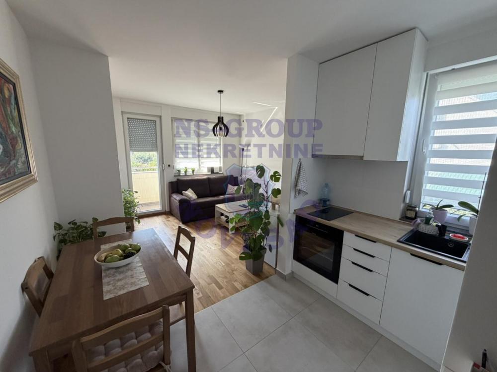 Slika 2 - Dvosoban, 38m2 Petrovaradin