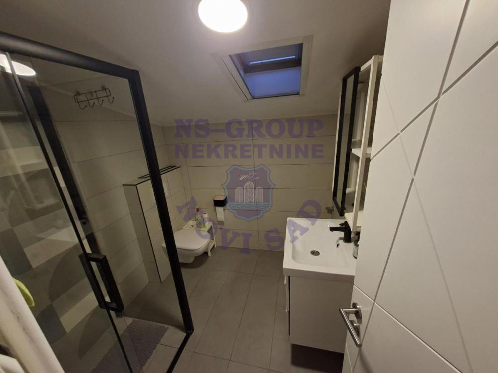 Slika 4 - Trosoban, 61m2, Novo naselje Novi Sad, ima lift