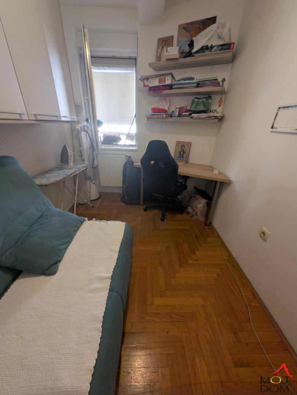 Slika 8 - Stan,NOVI SAD,CENTAR,kv: 36, € 129780, ID: 1032670