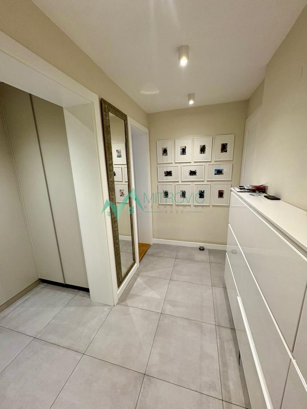Slika 4 - Porodični stan u samom centru Novog Sada (Šifra: 1004619) 