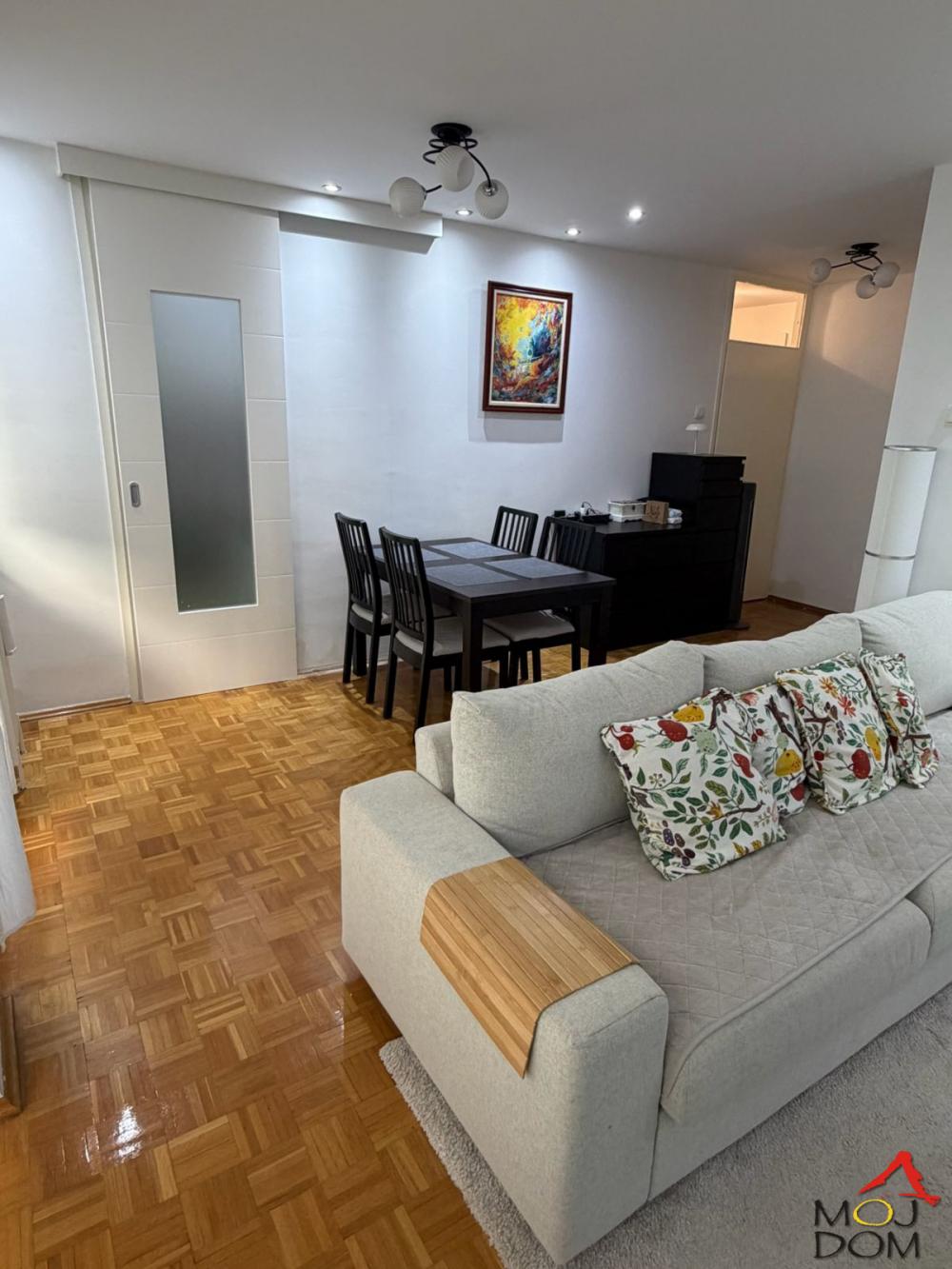 Slika 1 - Stan,NOVI SAD,LIMAN 3,kv: 55, € 195700, ID: 1032683