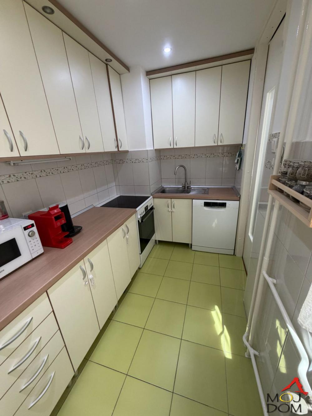 Slika 2 - Stan,NOVI SAD,LIMAN 3,kv: 55, € 195700, ID: 1032683