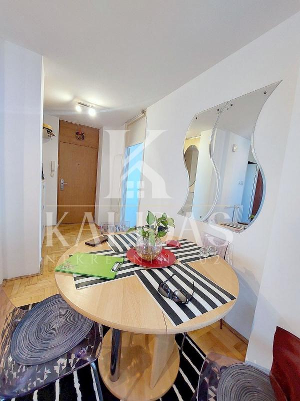 Slika 1 - Stan,NOVI SAD,BULEVAR,kv: 51, € 152440, ID: 1008956