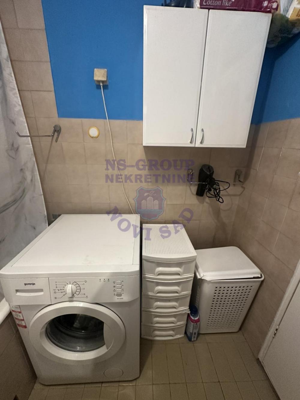 Slika 9 - Odličan, komforan četvorosoban stan na Limanu 4!
