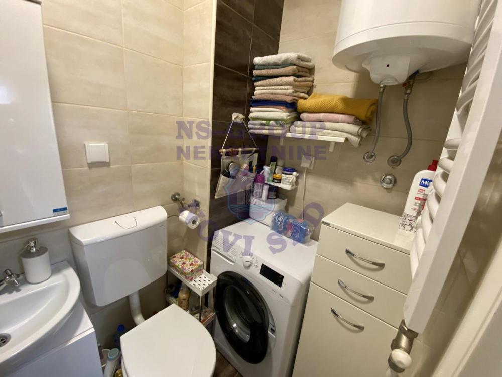 Slika 10 - Dvoiposoban, 44m2, Telep Novi Sad