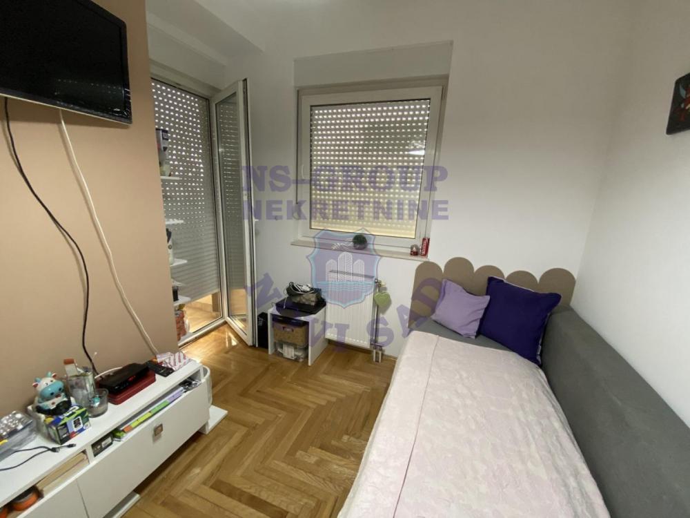 Slika 8 - Dvoiposoban, 44m2, Telep Novi Sad