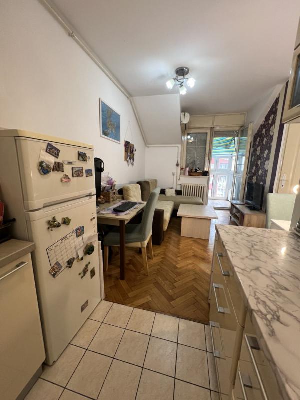 Slika 5 - Stan,NOVI SAD,BULEVAR,kv: 34.00, € 90000, ID: 1059699
