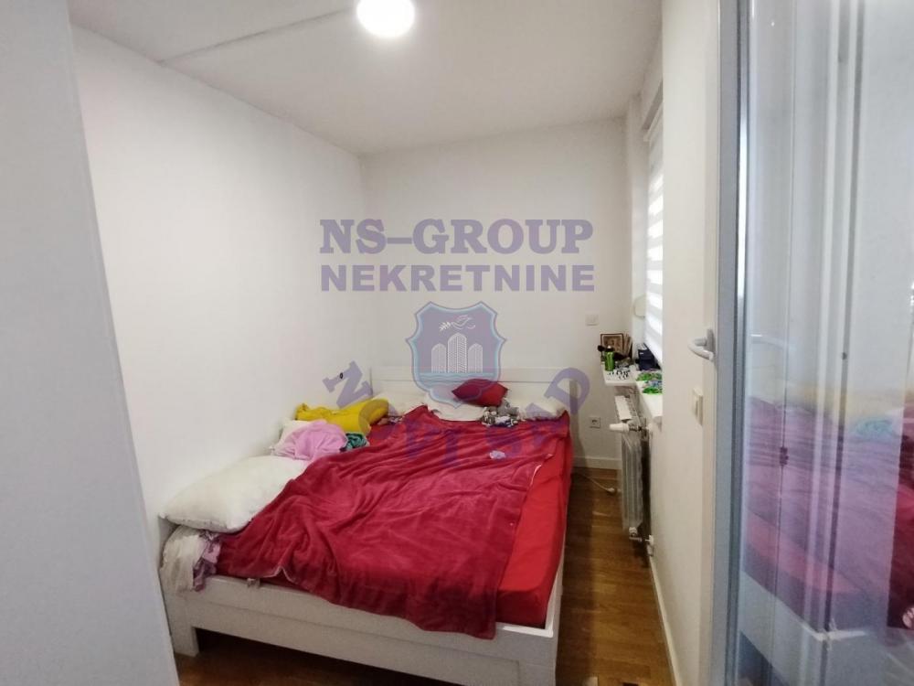Slika 4 - Namesten Useljiv Trosoban stan 577038