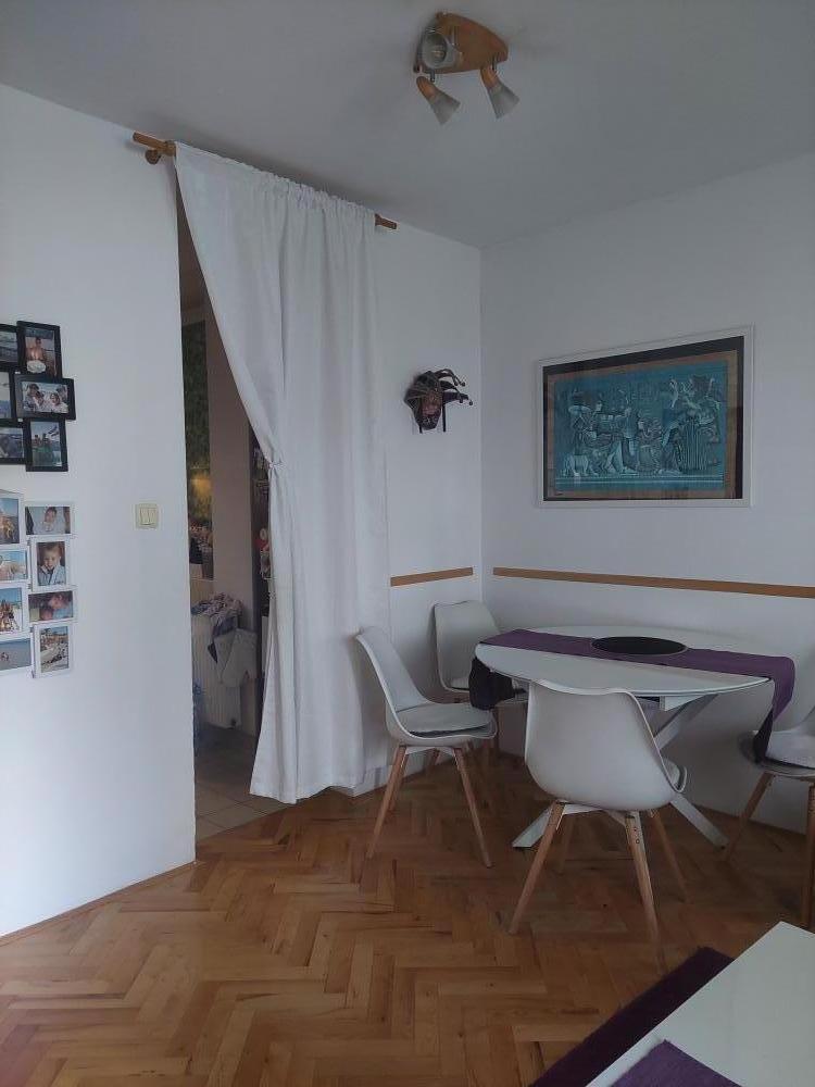 Slika 7 - Dvosoban stan na prodaju.