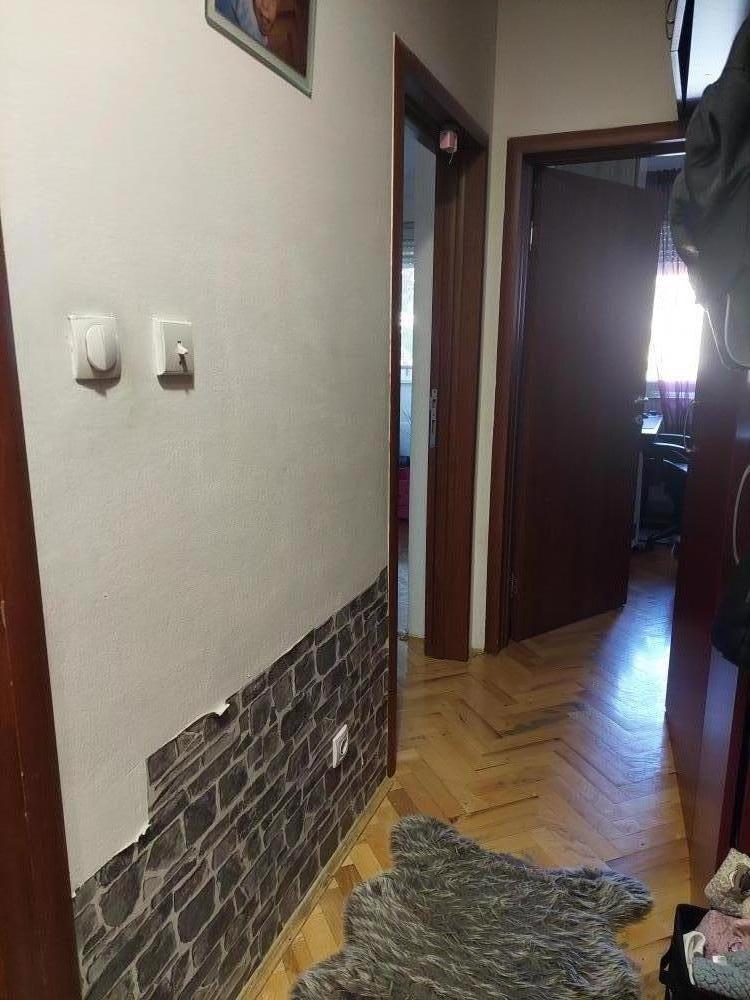 Slika 2 - Dvosoban stan na prodaju.