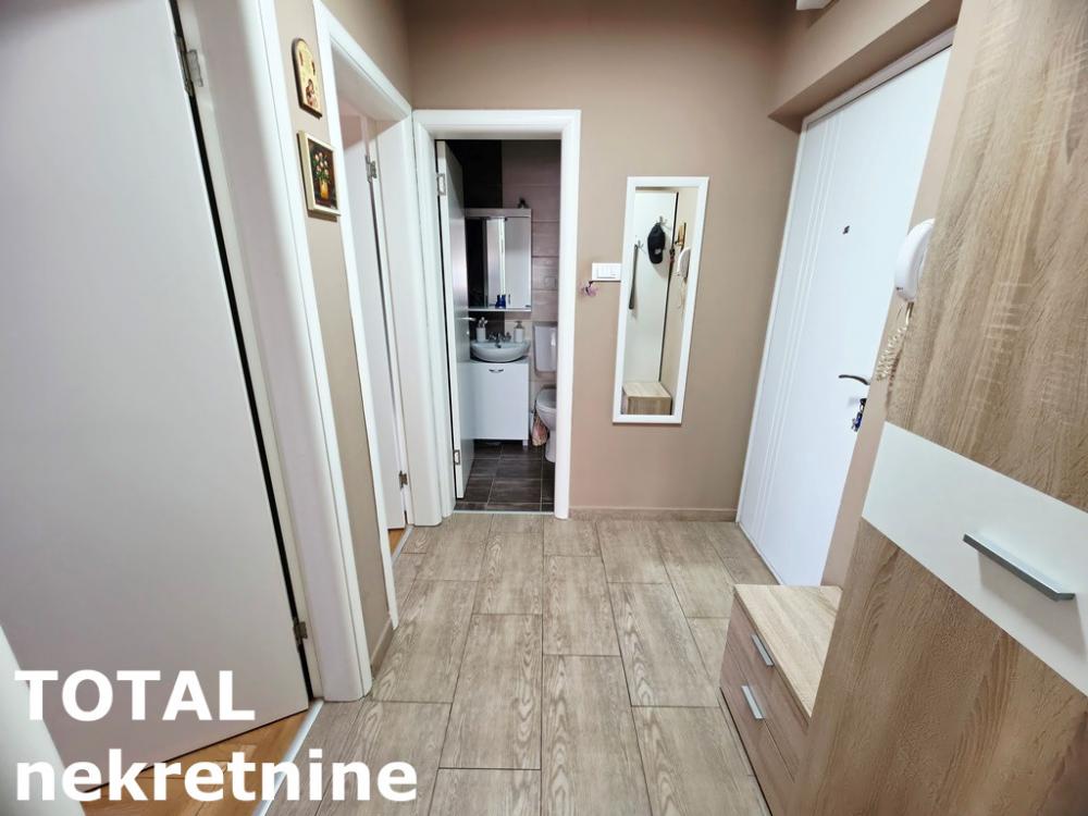 Slika 9 - Stan,NOVI SAD,TELEP,kv: 44.00, € 128000, ID: 1103062