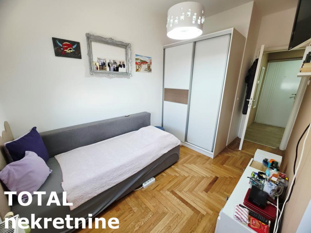 Slika 4 - Stan,NOVI SAD,TELEP,kv: 44.00, € 128000, ID: 1103062