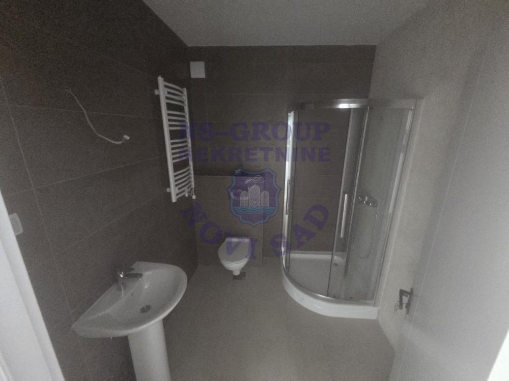 Slika 2 - Jednosoban, 35m2, Petrovaradin Novi Sad, sa terasom