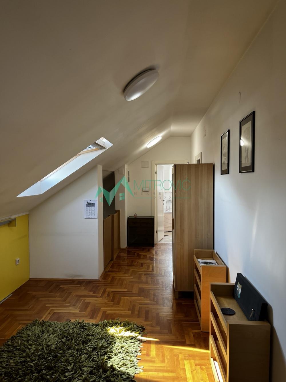 Slika 11 - Prodaje se dupleks na Podbari (Šifra: 1004624) 