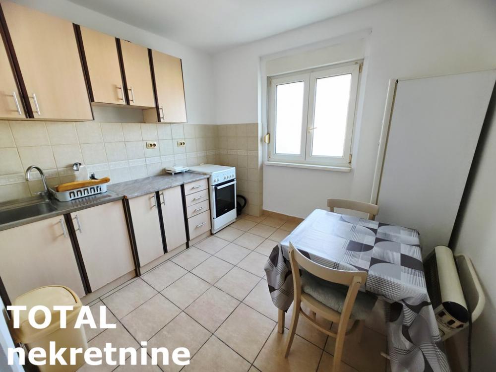 Slika 4 - Stan,NOVI SAD,ADAMOVIĆEVO NASELJE,kv: 31.00, € 90000, ID: 1102598