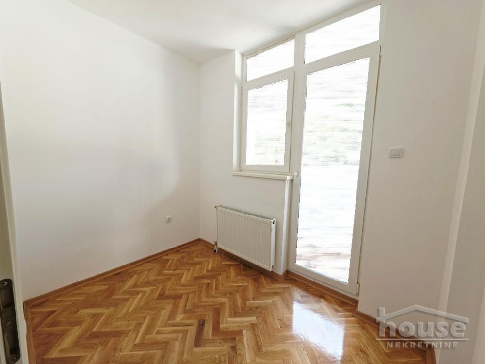 Slika 5 - Stan,NOVI SAD,GRBAVICA,kv: 29.00, € 106800, ID: 1066217