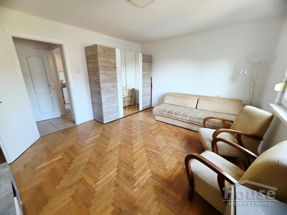 Slika 1 - Stan,NOVI SAD,ADAMOVIĆEVO NASELJE,kv: 31.00, € 90000, ID: 1065750