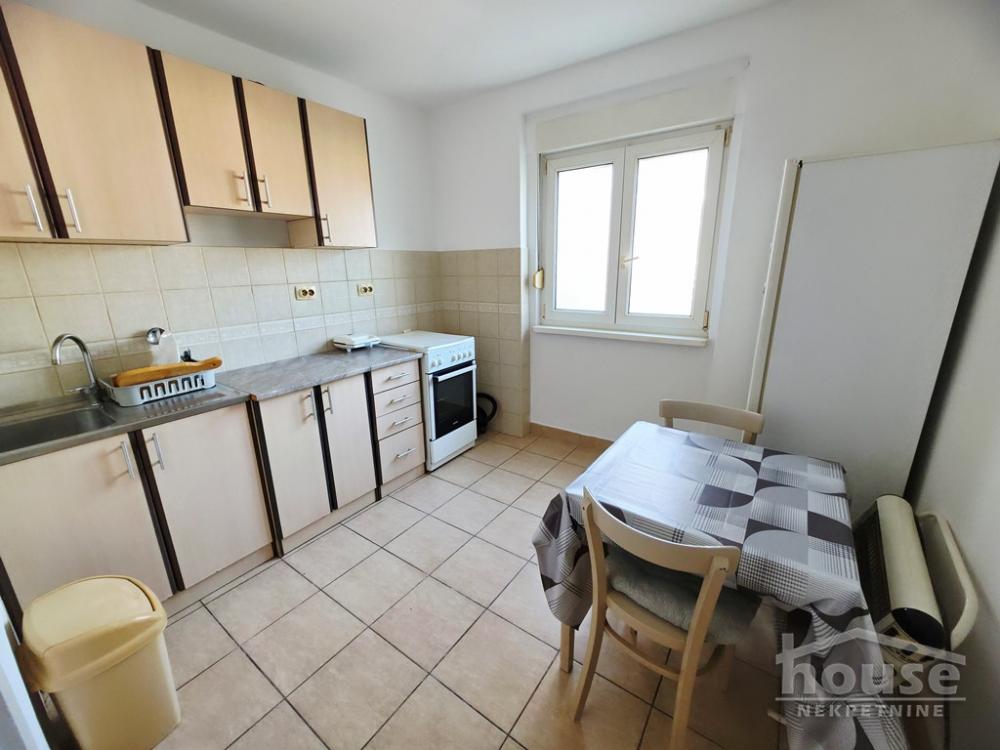 Slika 4 - Stan,NOVI SAD,ADAMOVIĆEVO NASELJE,kv: 31.00, € 90000, ID: 1065750