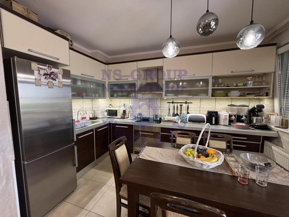 Slika 3 - Trosoban, 71m2, Novo naselje Novi Sad