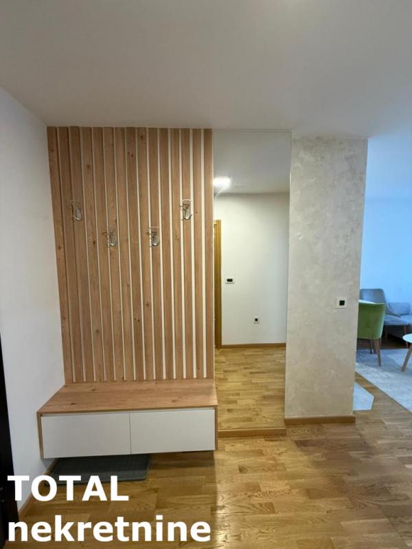 Slika 10 - Stan,PETROVARADIN,PETROVARADIN,kv: 31.00, € 108000, ID: 1103073
