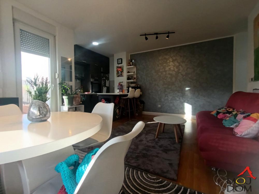 Slika 6 - Stan,NOVI SAD,TELEP,kv: 56, € 180250, ID: 1032714
